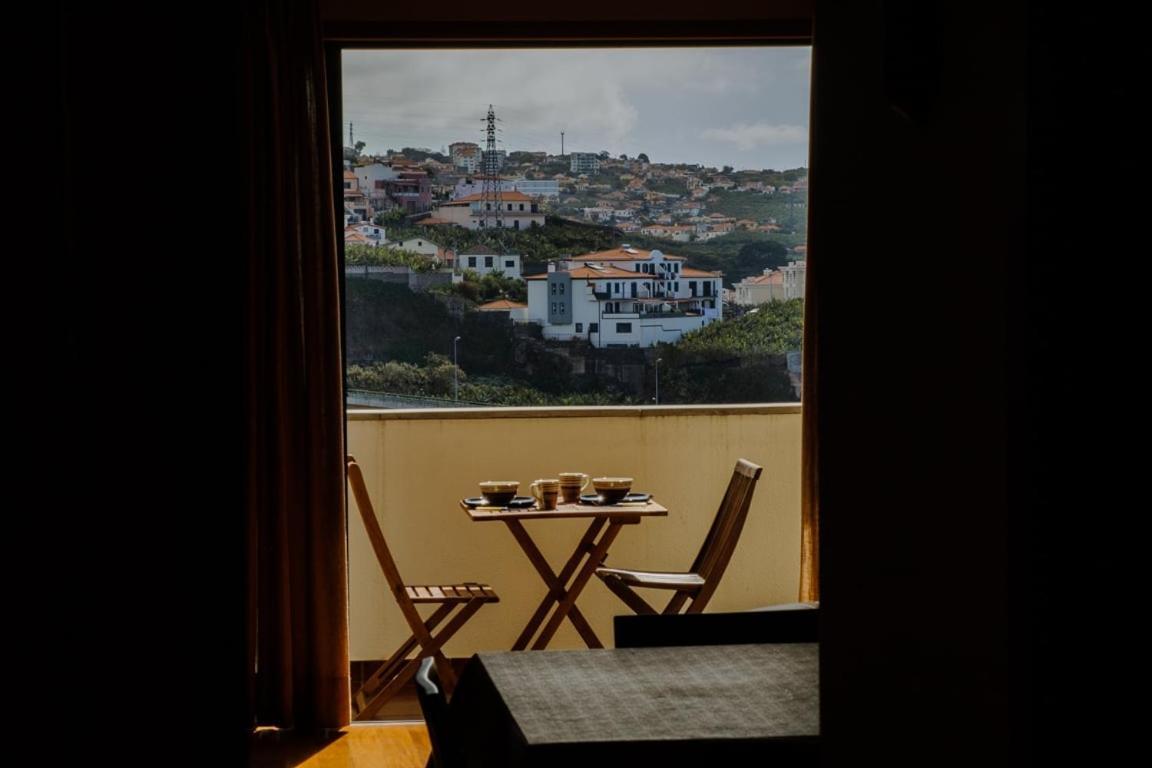 Ferienwohnung Guestready - Serene Escape In Câmara de Lobos Exterior foto